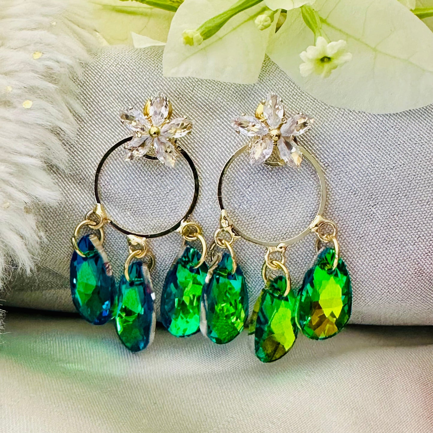 Dancing Dangles ~ Green