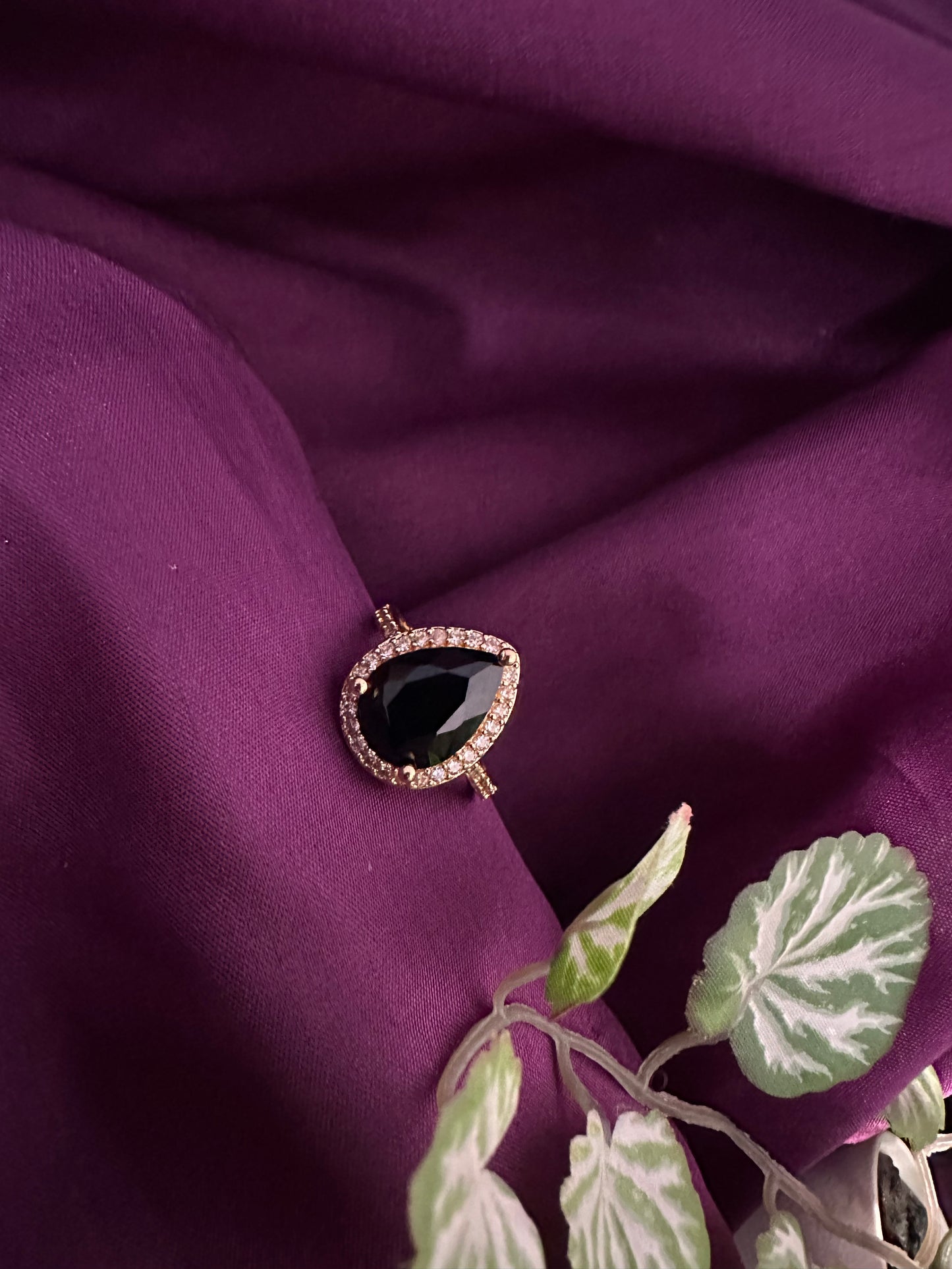 Ember Drop ~ Black
