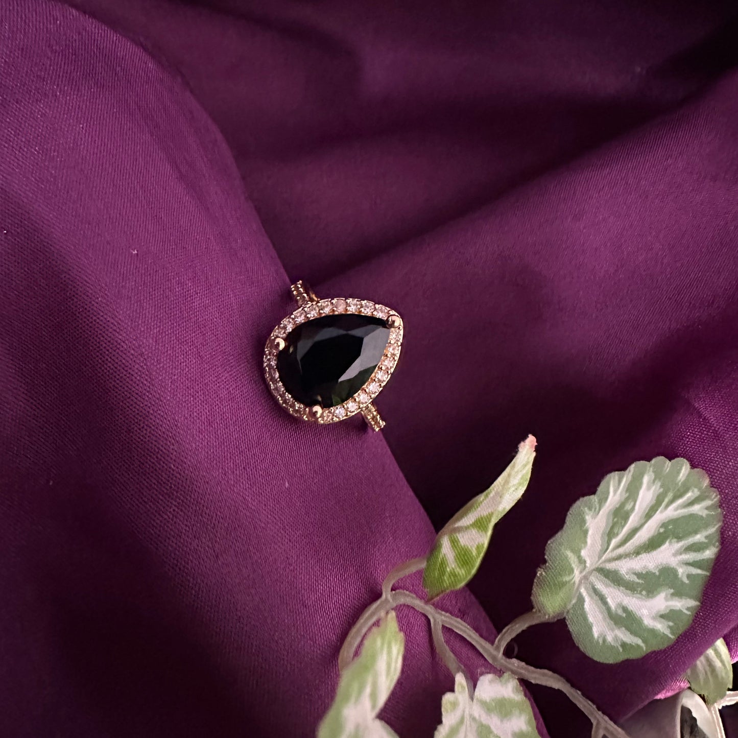 Ember Drop ~ Black