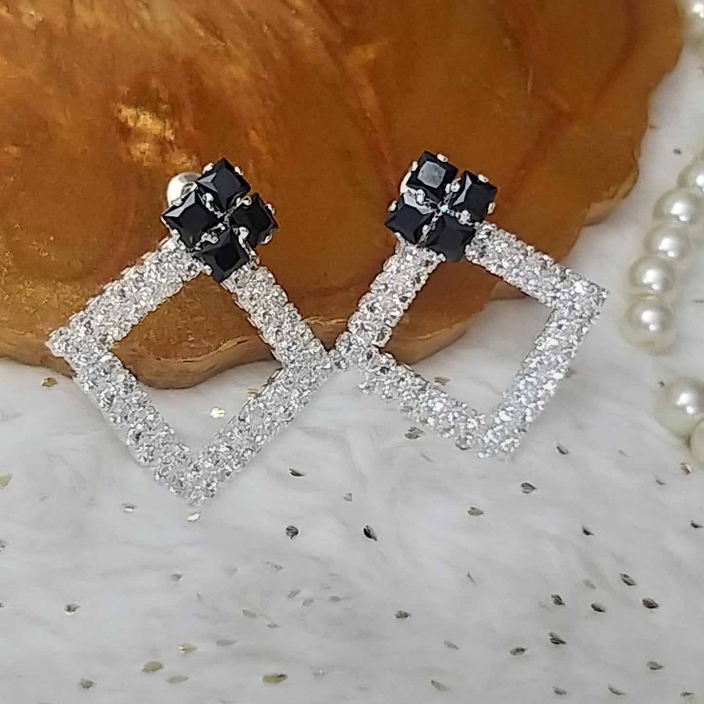 Angular Bliss ~ Black