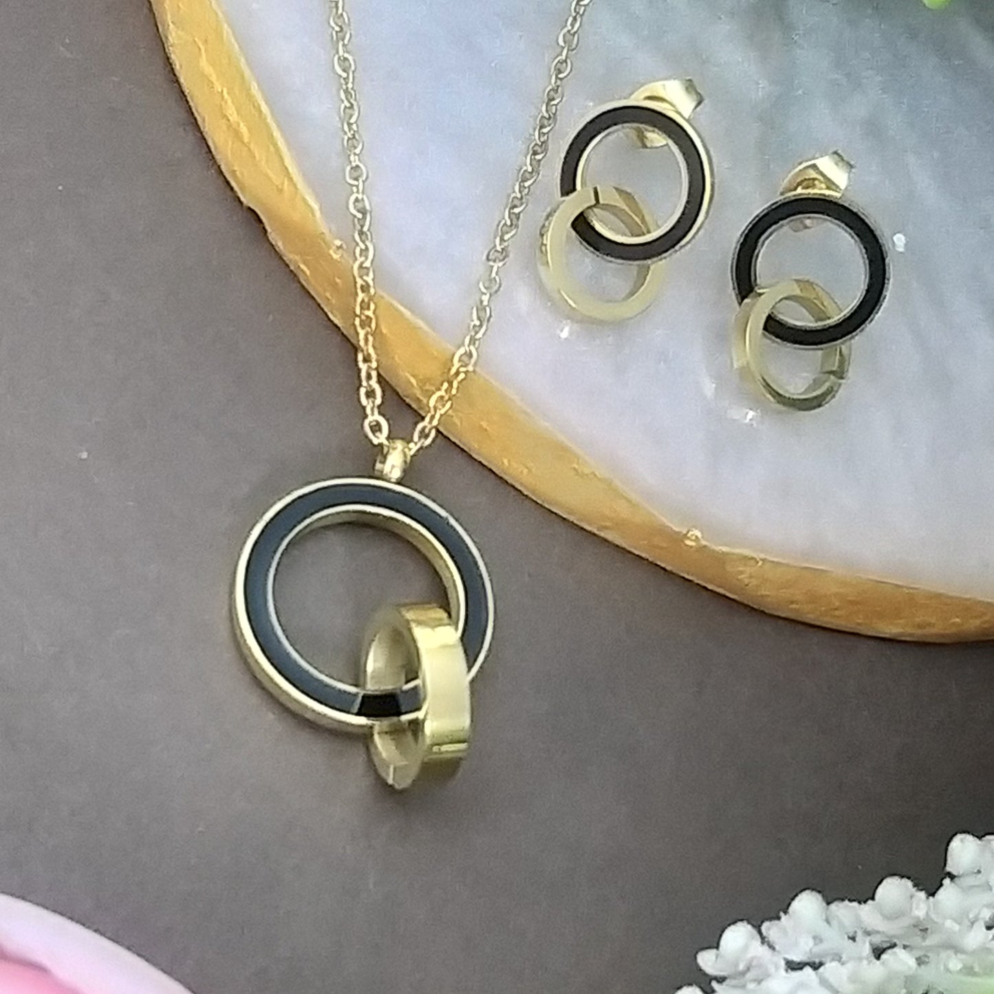 Halo Harmony ~ Gold