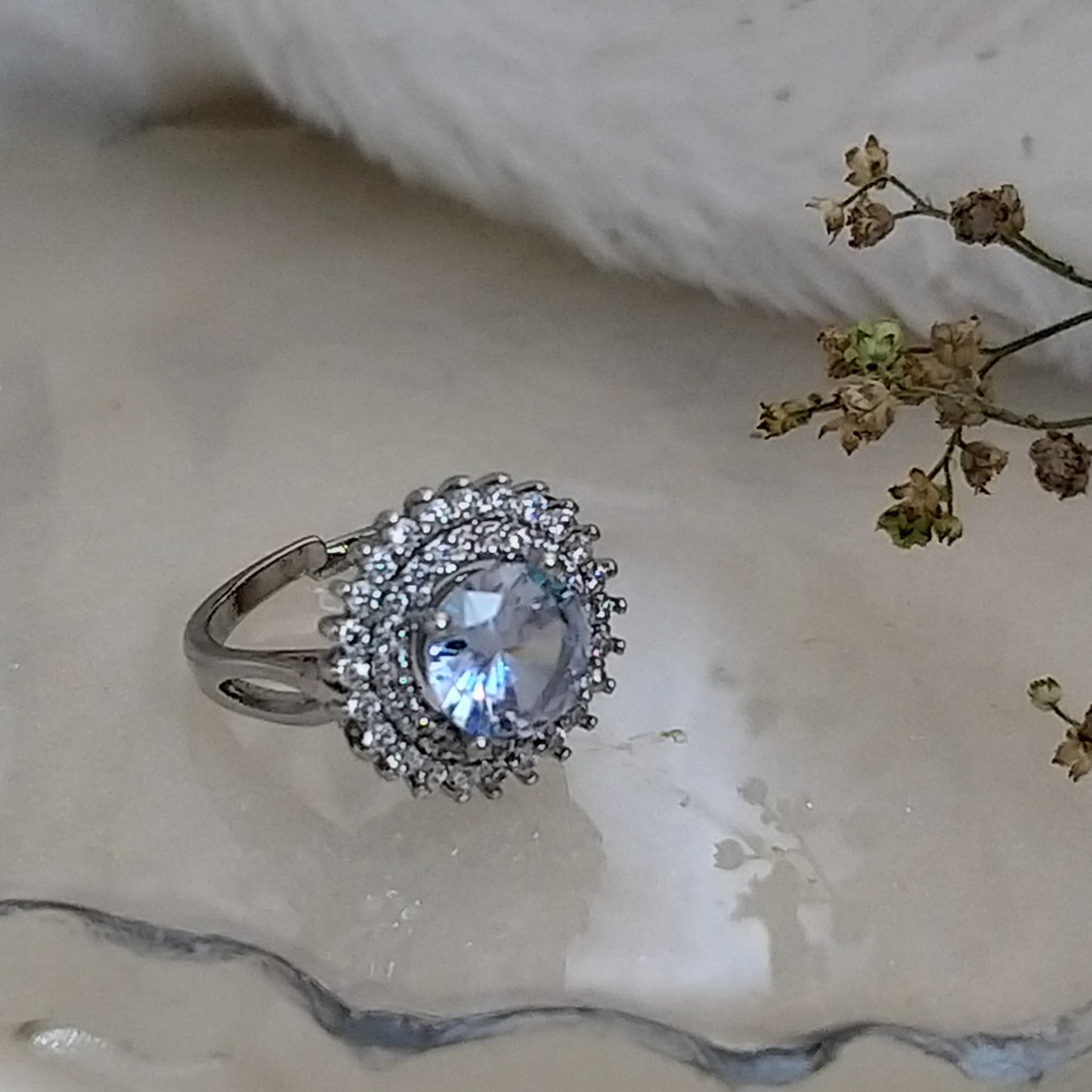 Solitaire Charm ~Silver