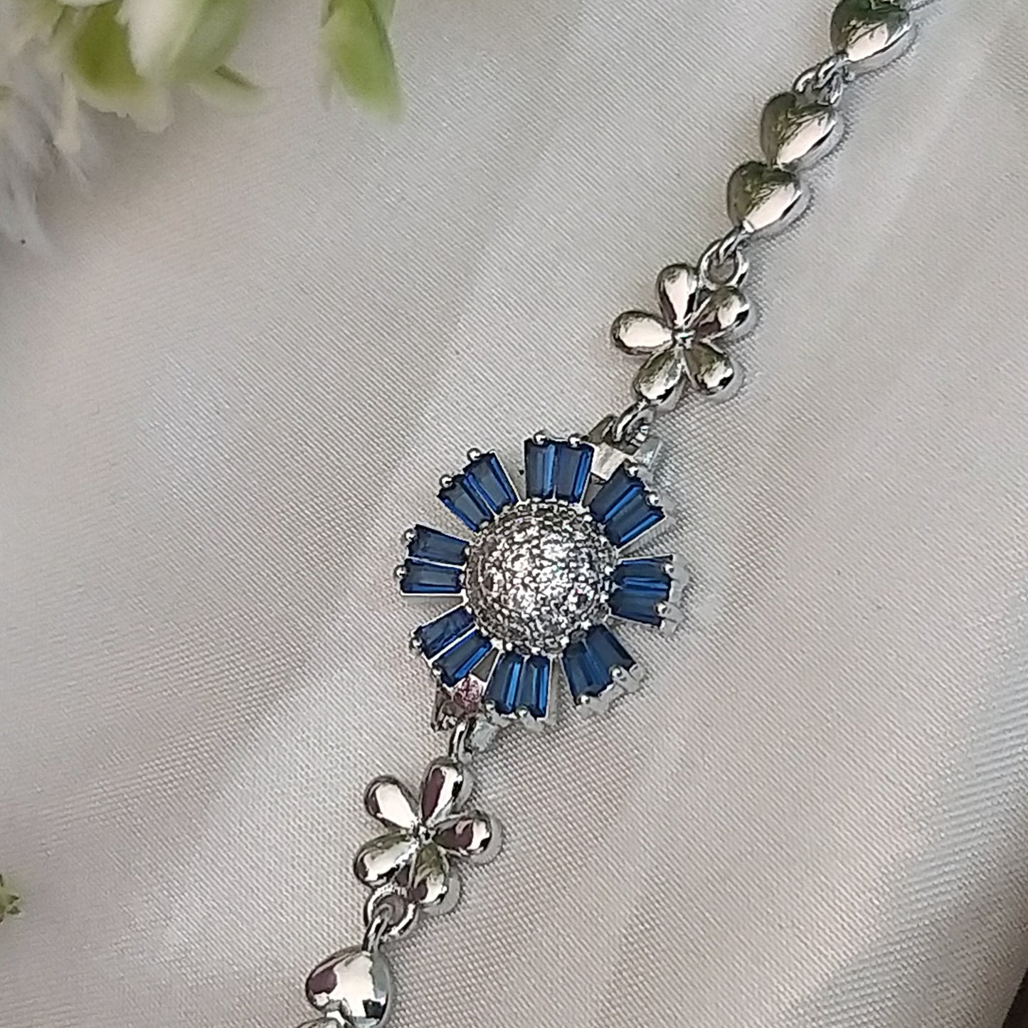 Gleaming Petals ~ Blue