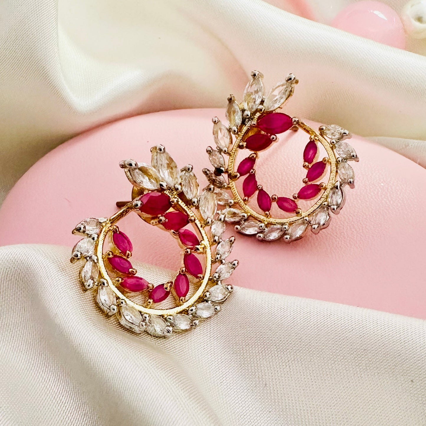 Royal Wreath ~ Ruby