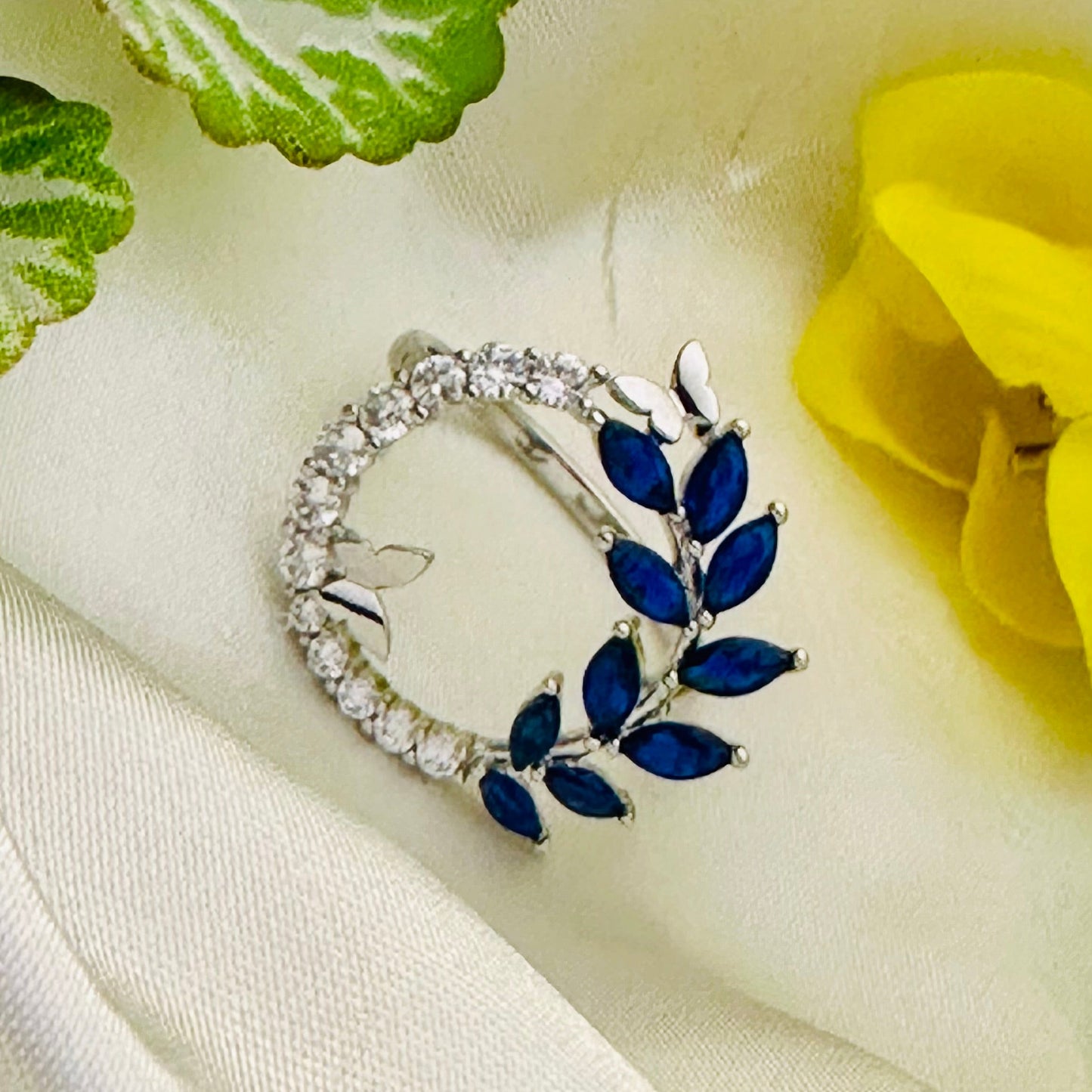Ivy Circle