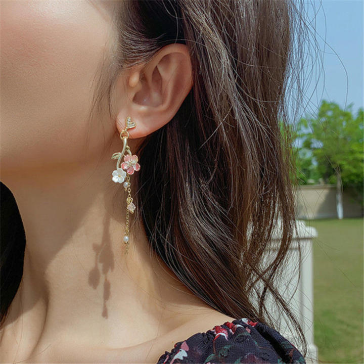 Rosy Dangles
