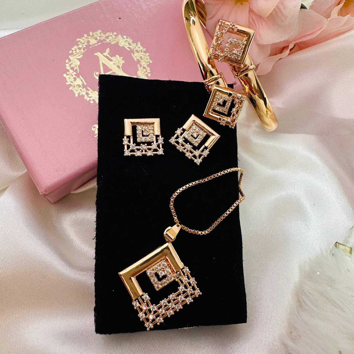 Diamond Gild