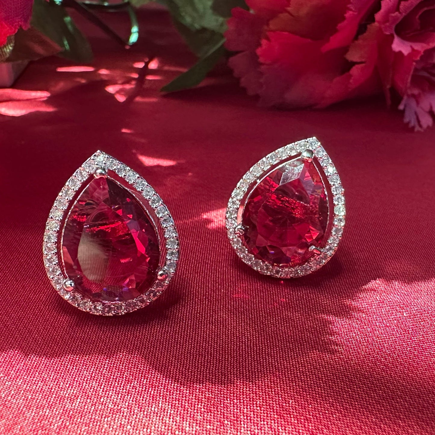 Twinkle Tear ~ Red