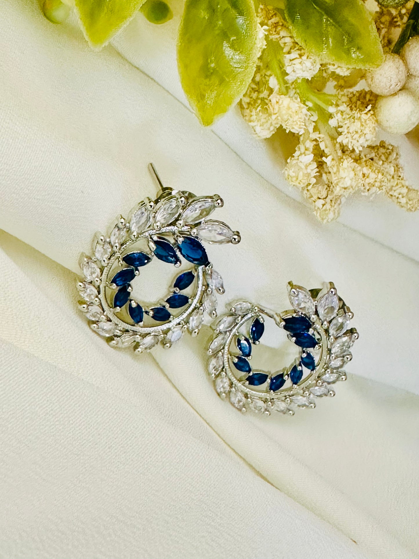 Royal Wreath ~ Blue