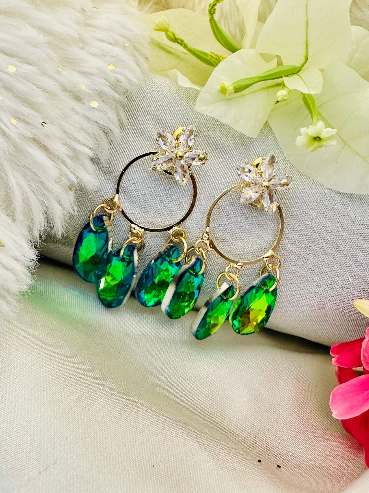 Dancing Dangles ~ Green