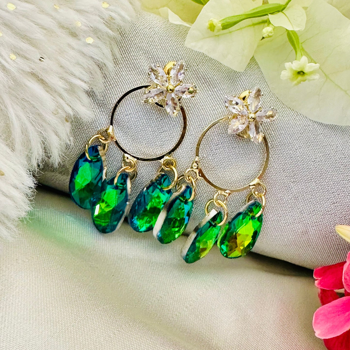 Dancing Dangles ~ Green