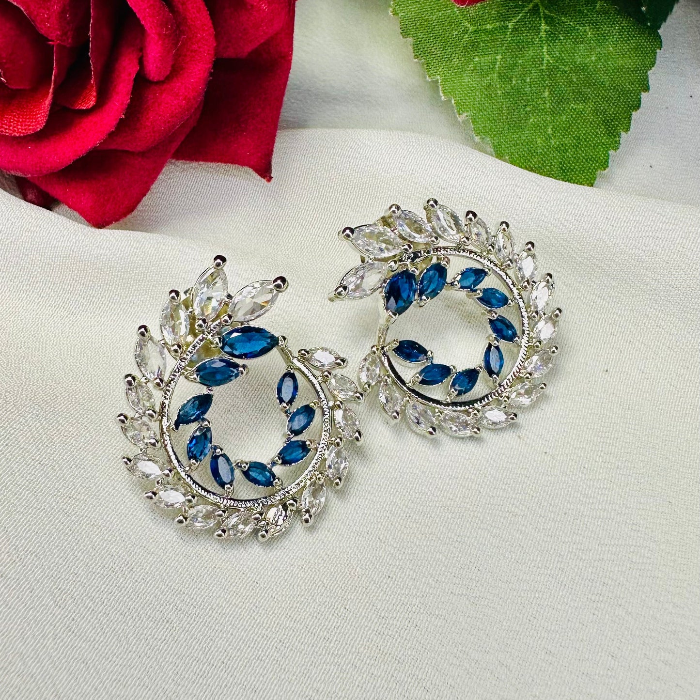 Royal Wreath ~ Blue