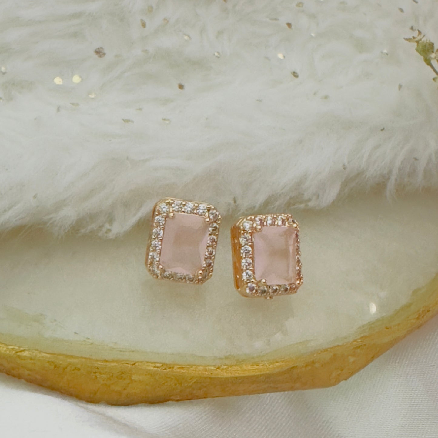 Timeless Gleam ~ Pink
