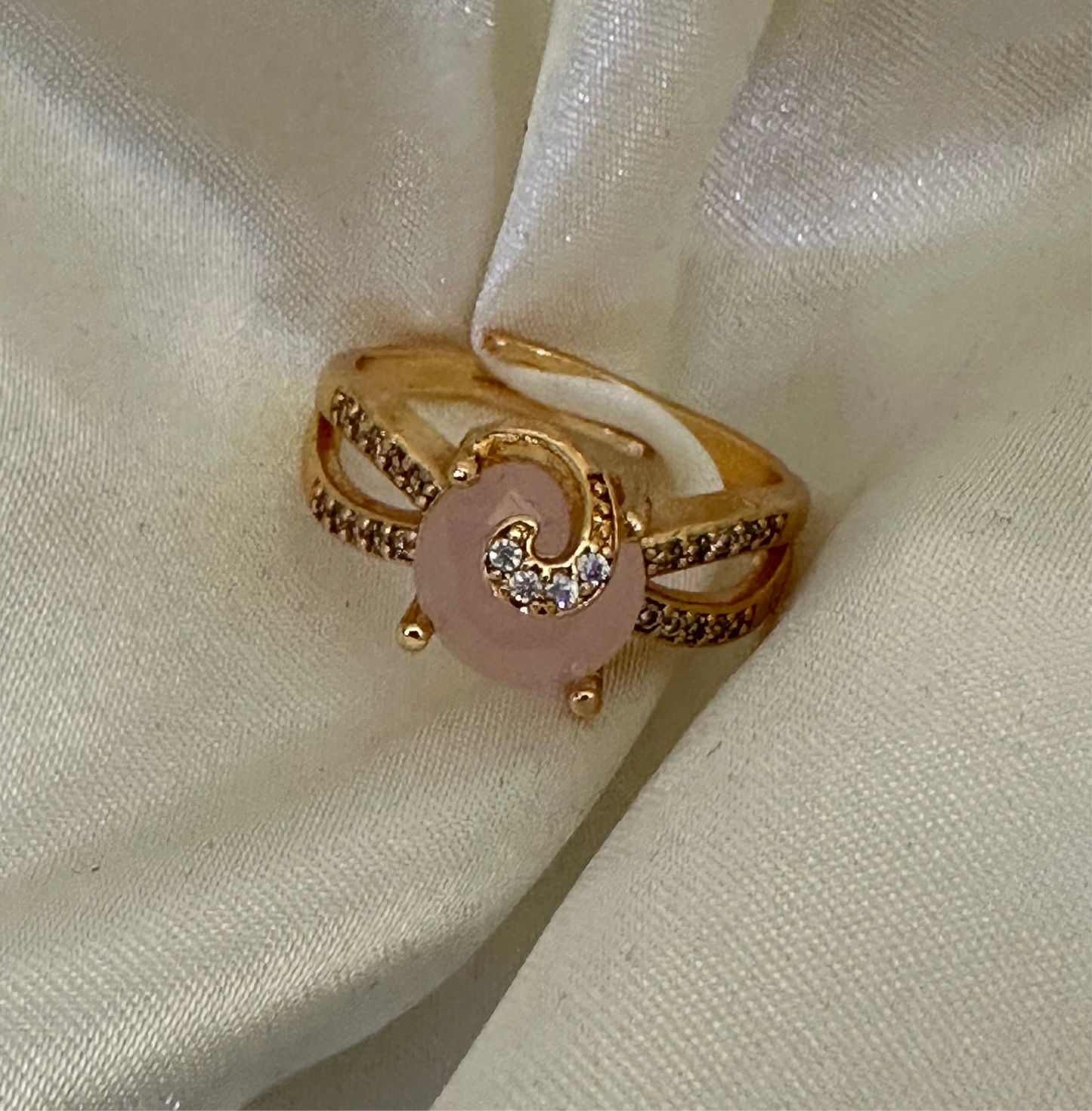 Criss Charm ~ Pink