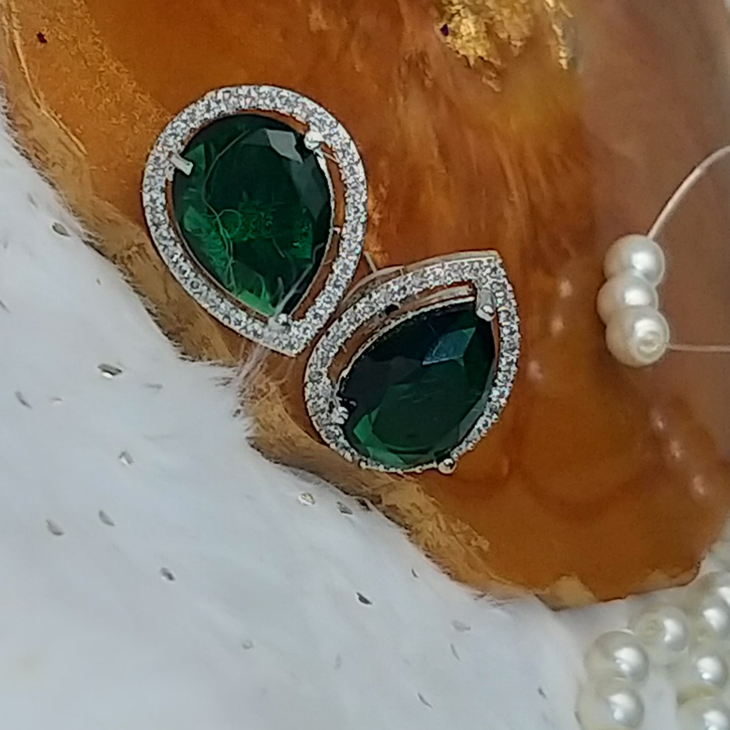 Twinkle Tear ~ Green