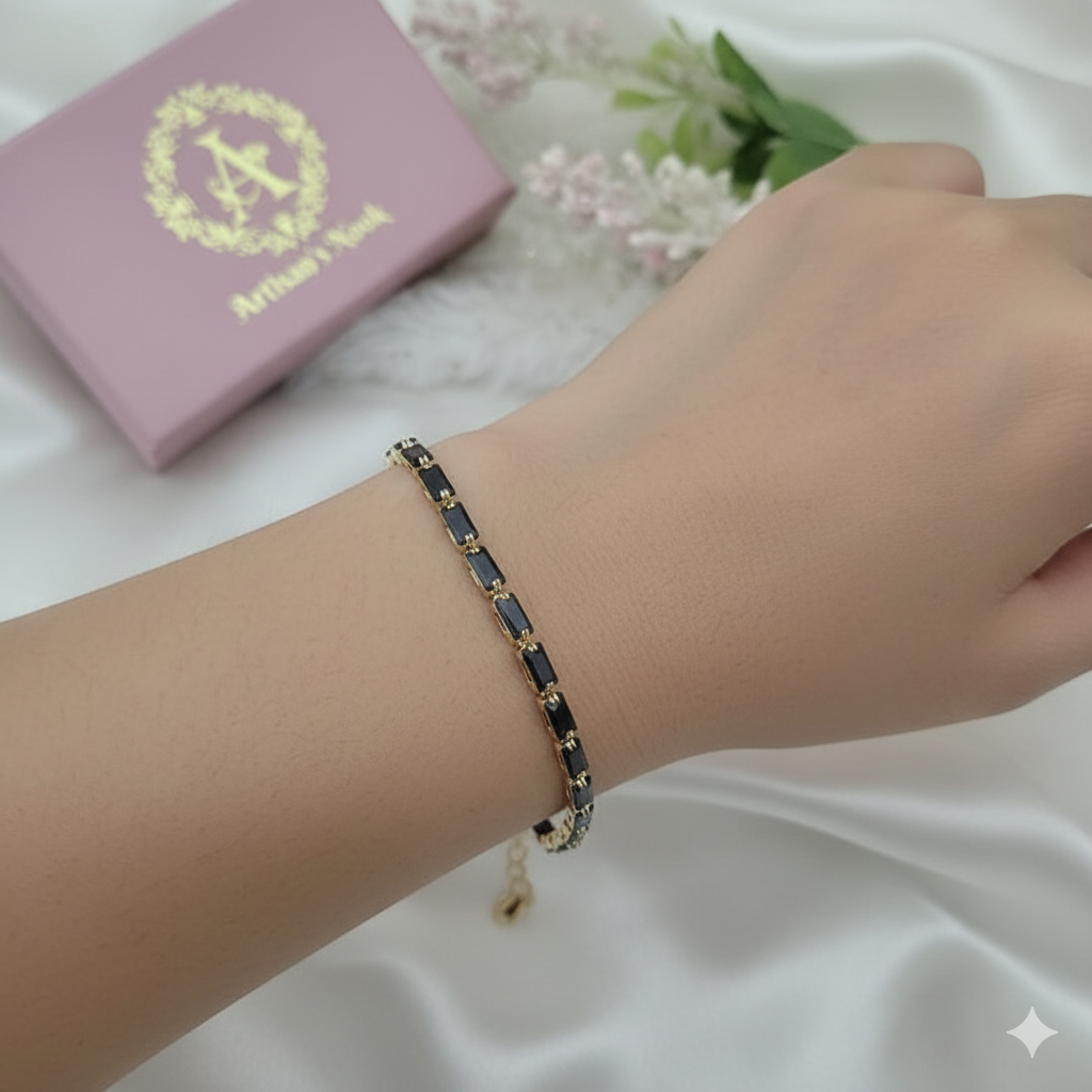 Regal Strands ~Black