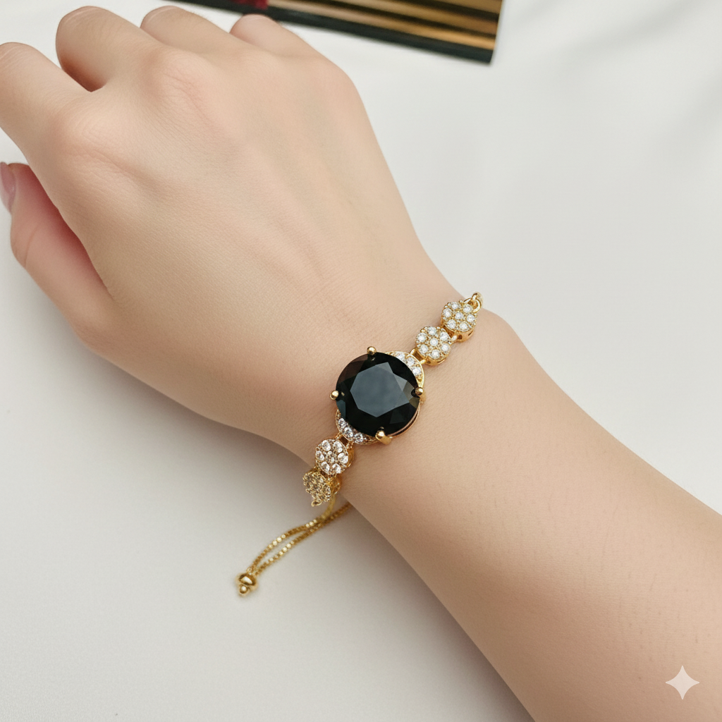 Luminique ~ Black