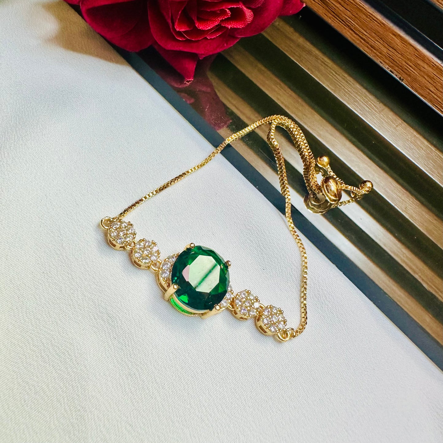 Luminique ~ Green
