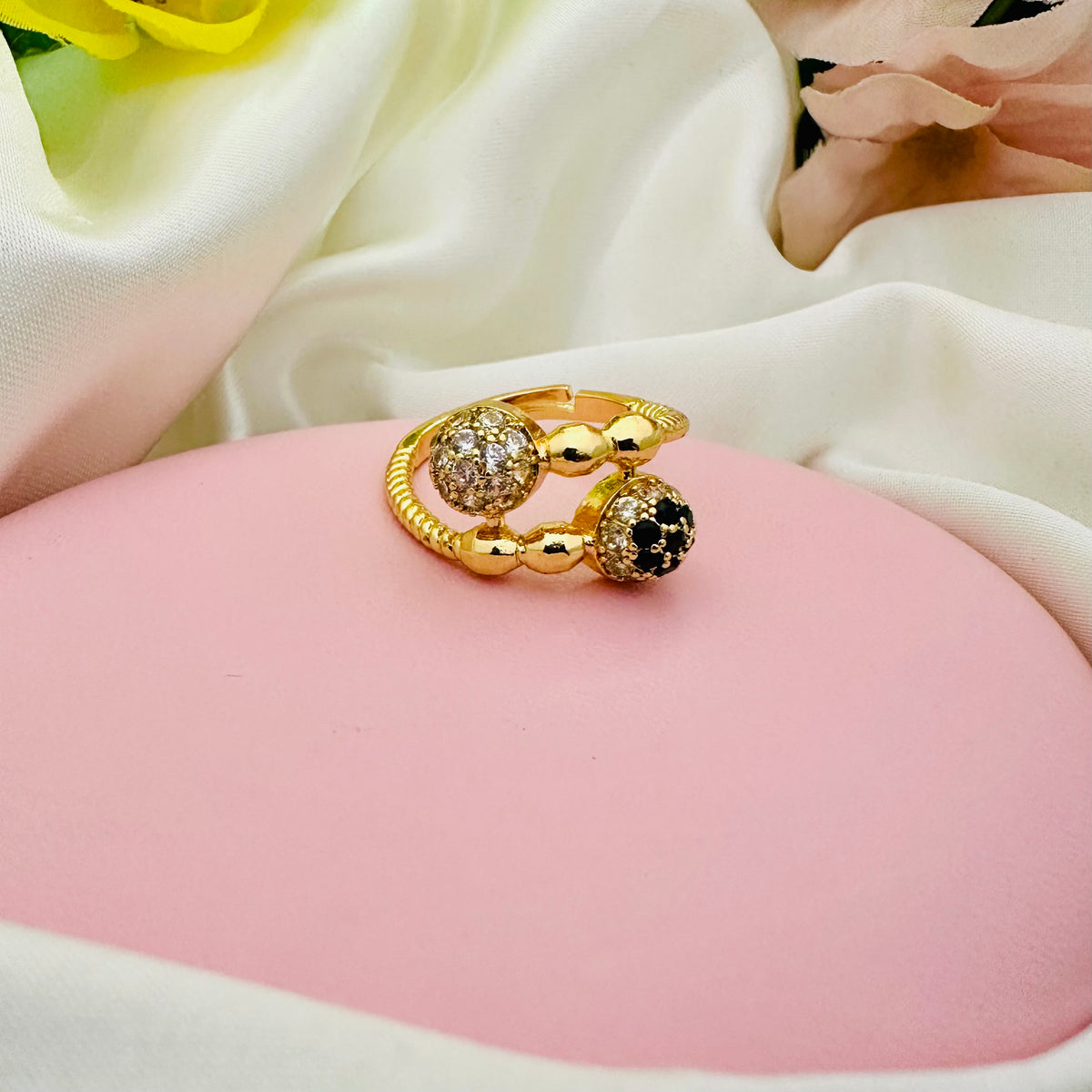 Charming Duo ~ Black & Gold