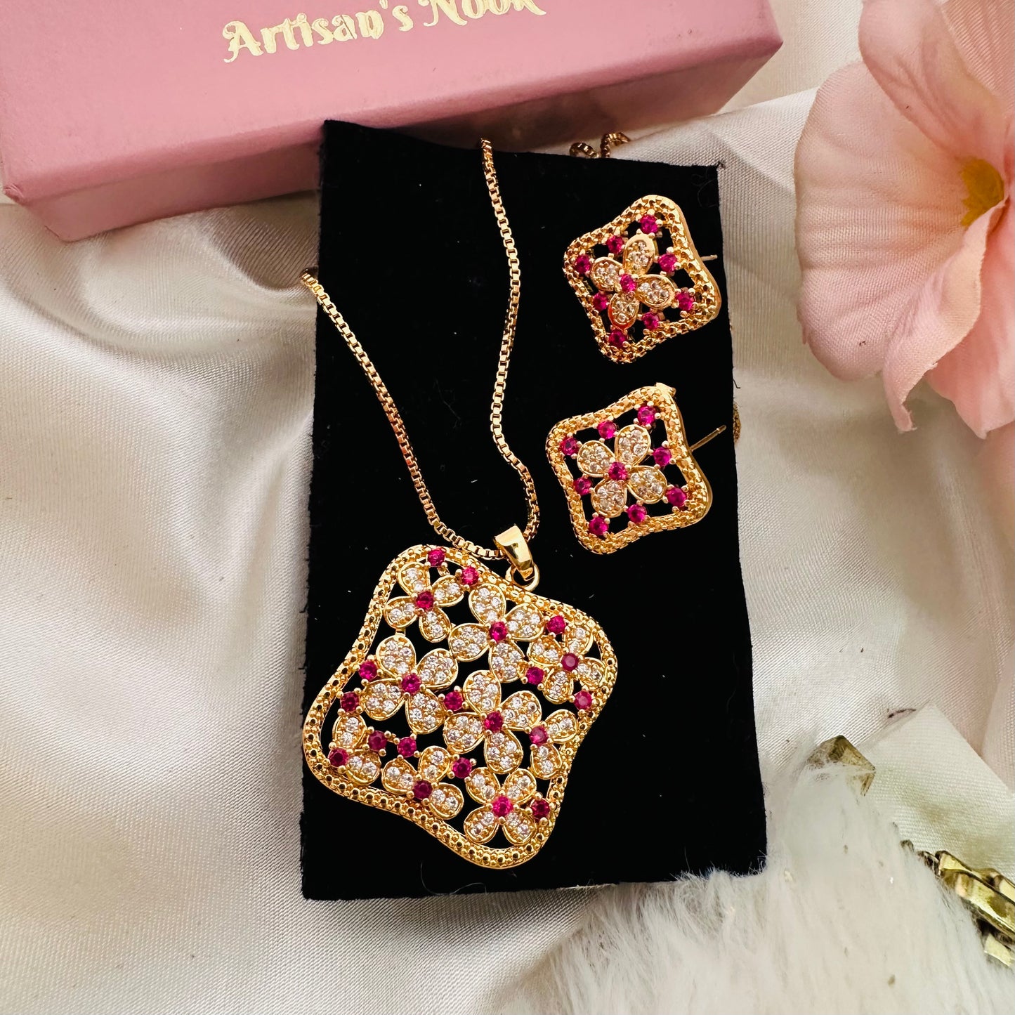 Diamond Prism ~ Pink