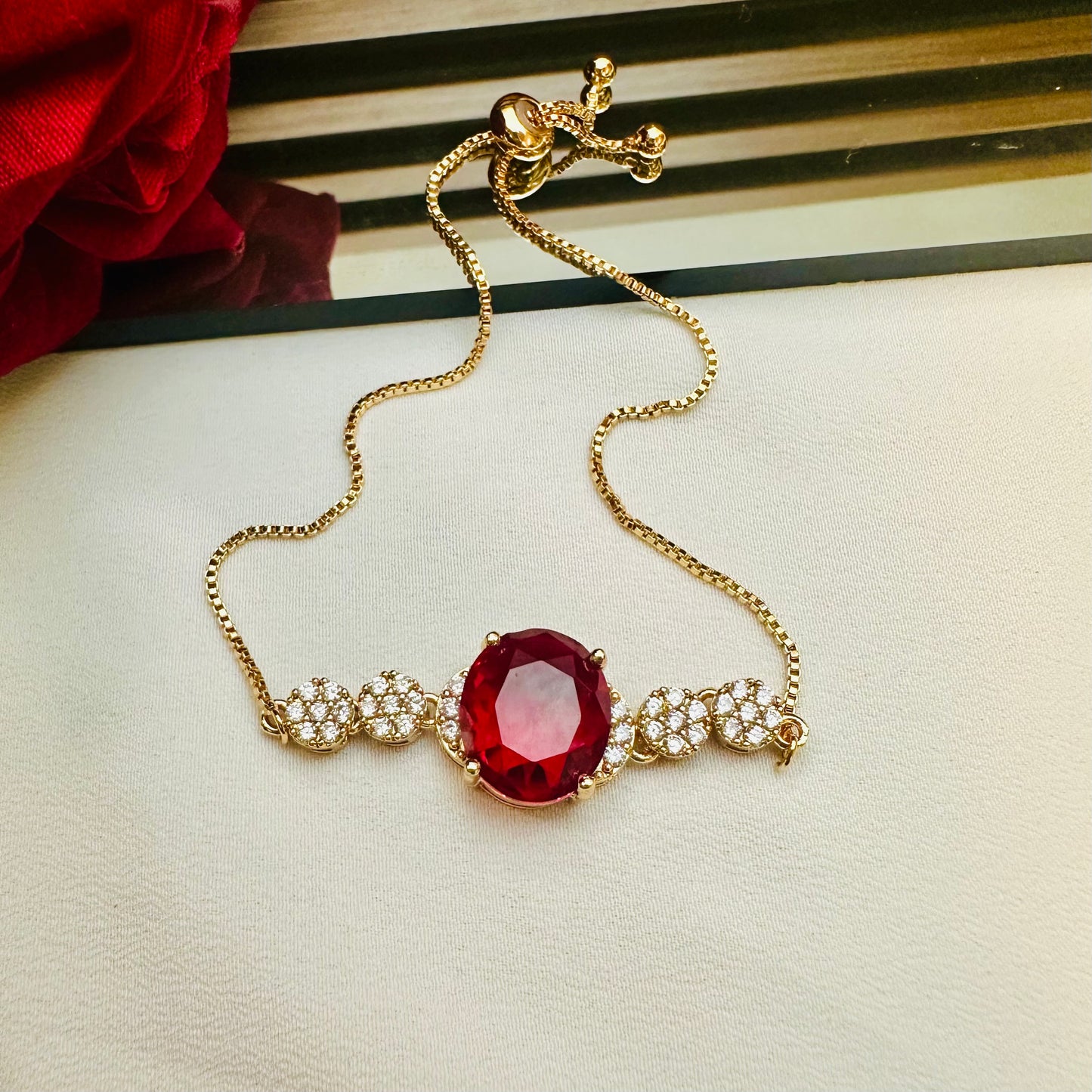 Luminique ~ Red