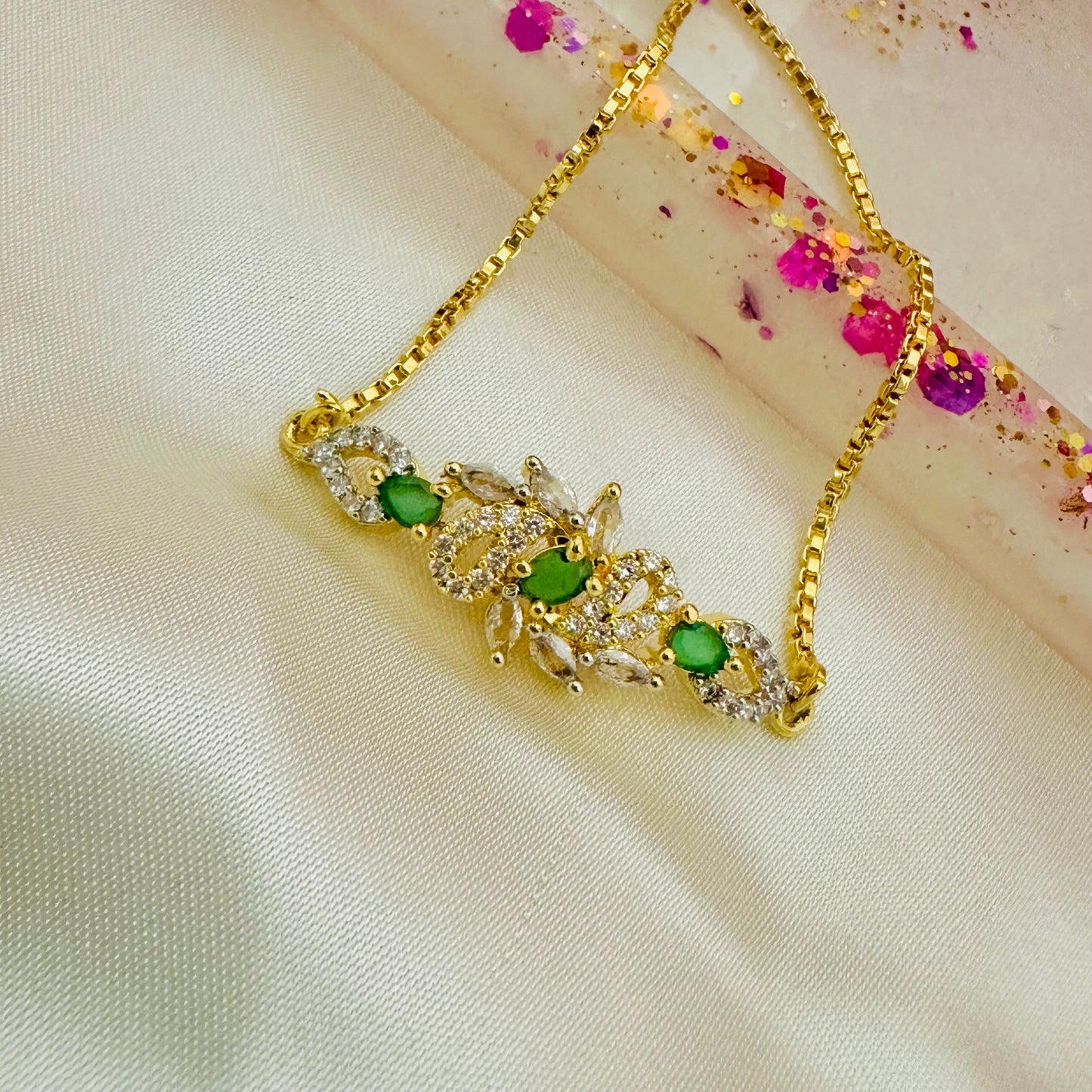 Iris ~ Green
