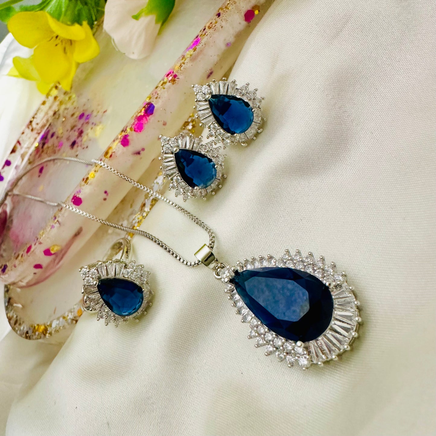 Vintage Glam ~ Blue