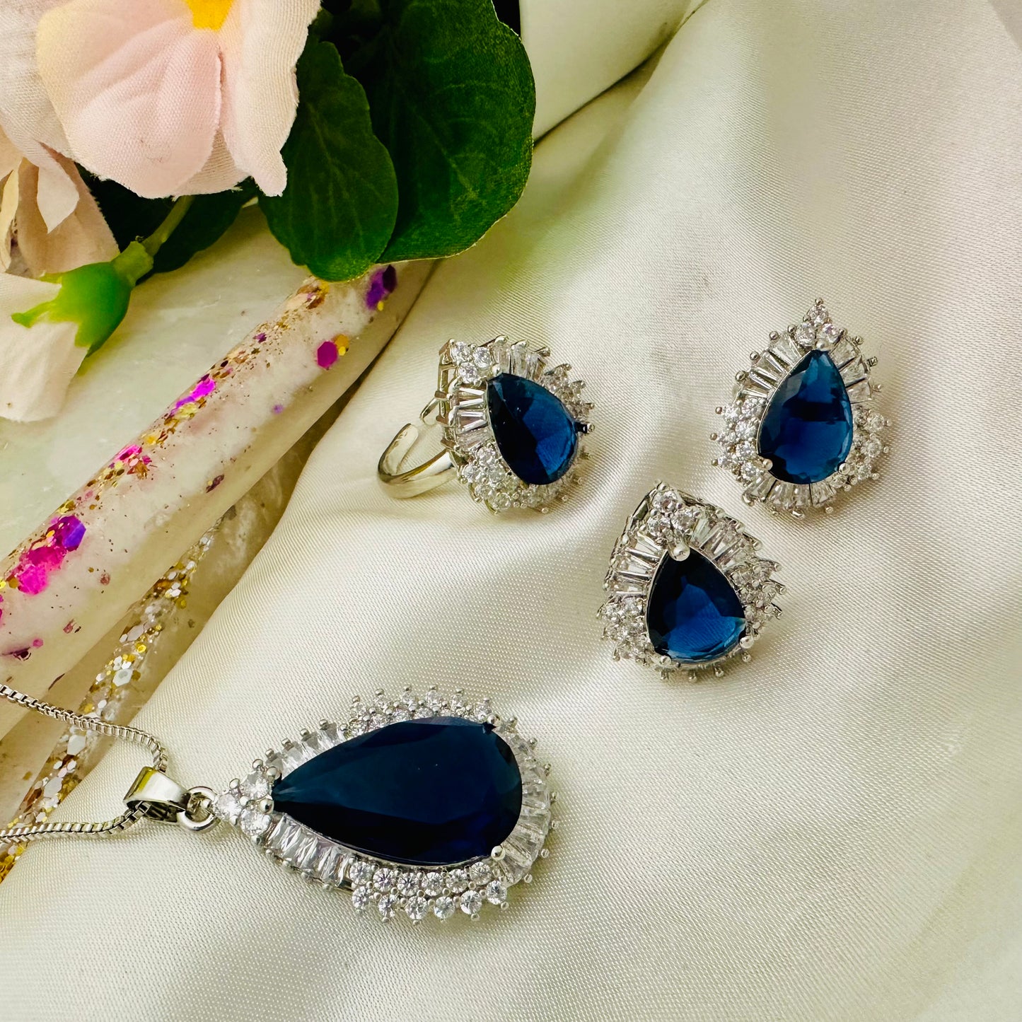 Vintage Glam ~ Blue