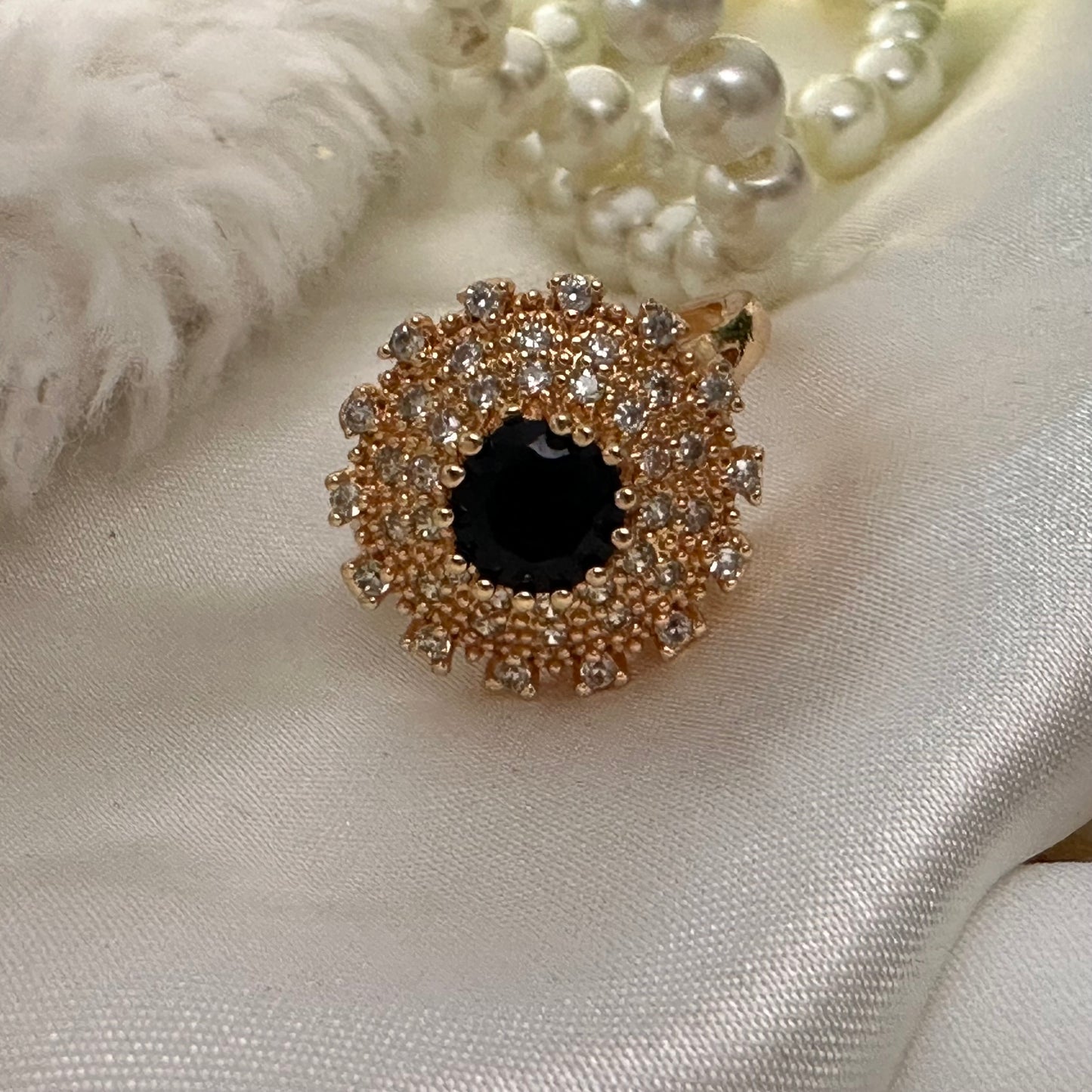 Eterna Halo ~ Black
