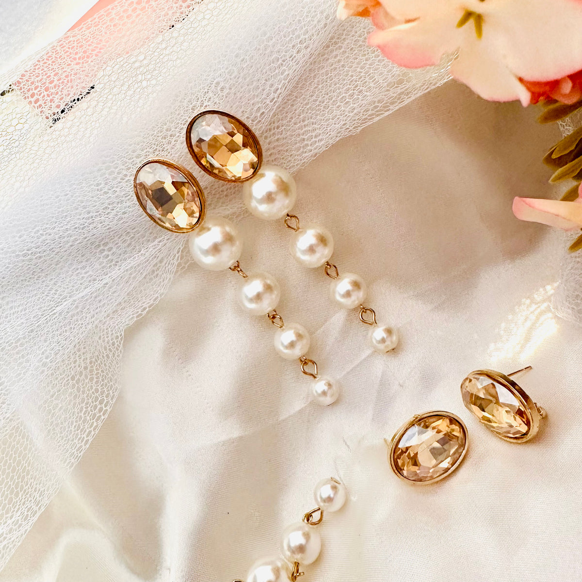 Switch & Shine Earrings ~ Champaign