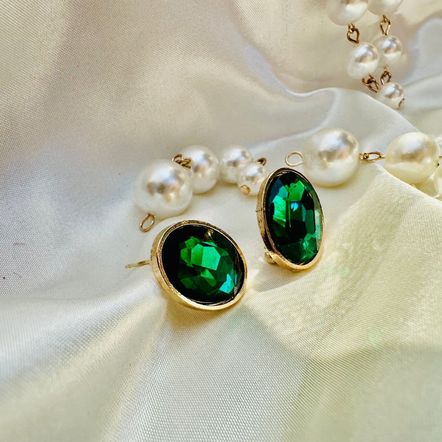 Switch & Shine Earrings ~ Green