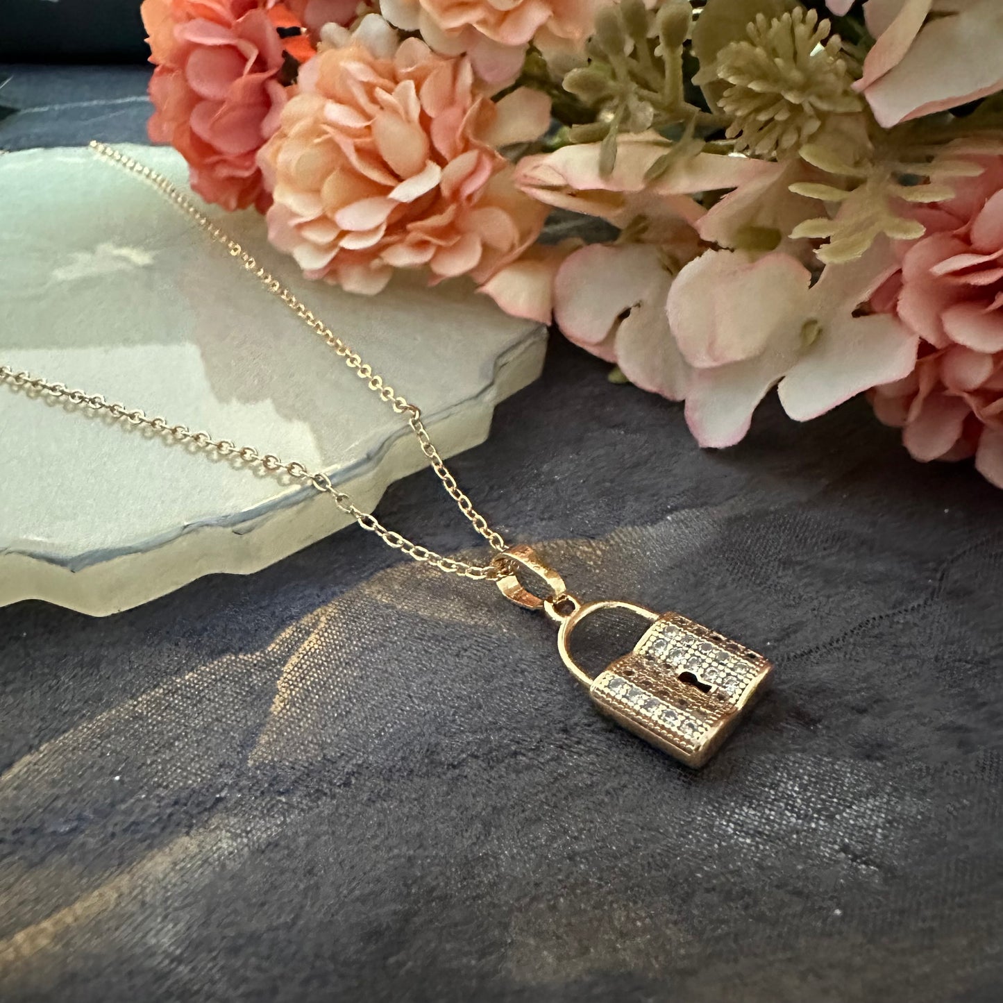 Dainty Lock Charm