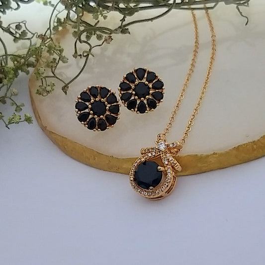 Noir Florale